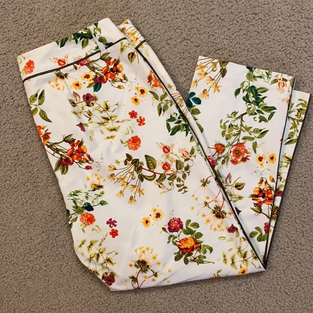 Colleen Atwood Alice in Wonderland capris size 4